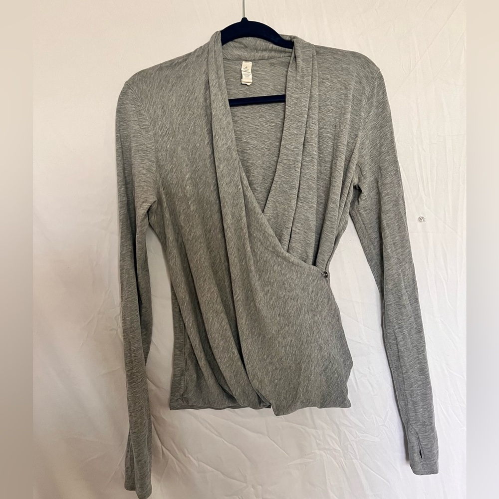 Lululemon grey wrap sweater